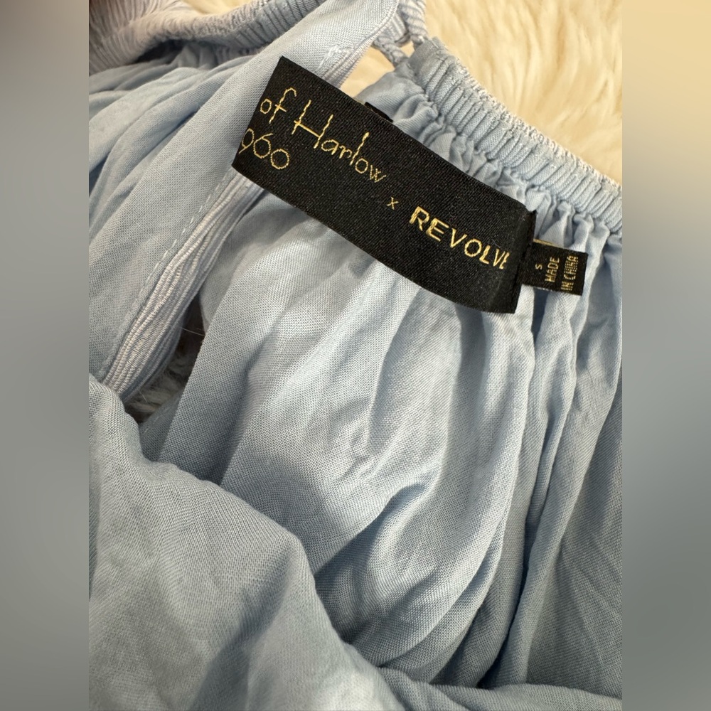House of Harlow x Revolve 1960
Daphne Dress in Light Blue
HOUSE OF HARLOW 1960 - Picture 7 of 10